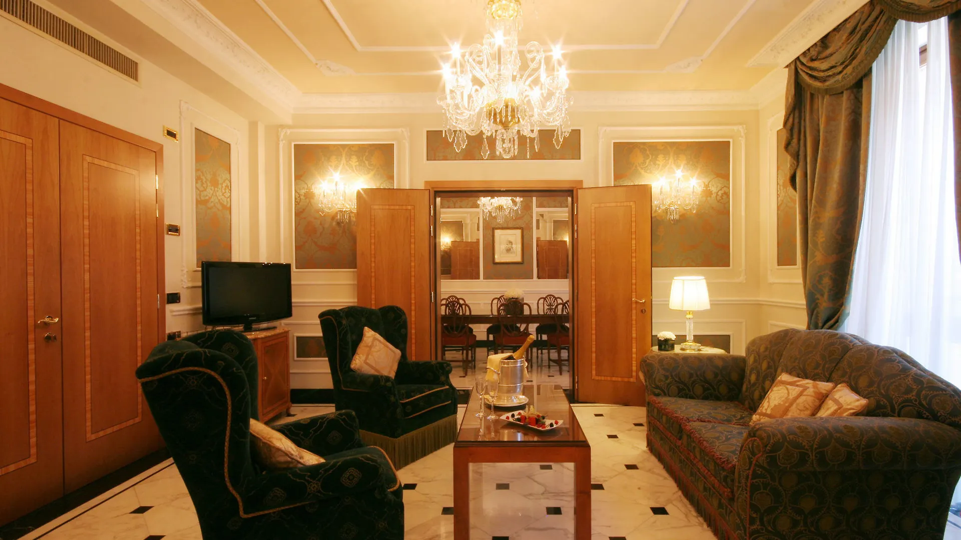 Baglioni Hotel Carlton - The Leading Hotels Of The World Milán 5*,
