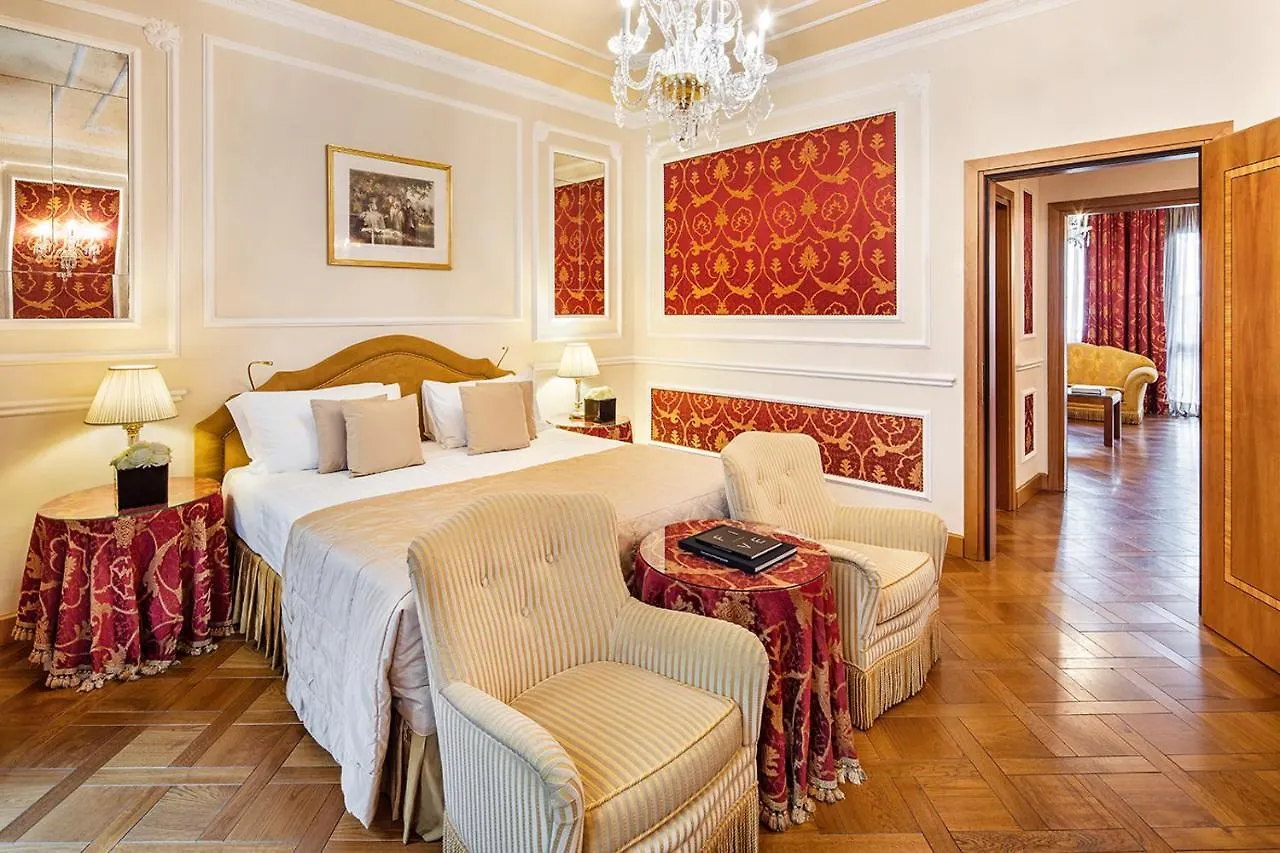 Baglioni Hotel Carlton - The Leading Hotels Of The World Milano 5*,